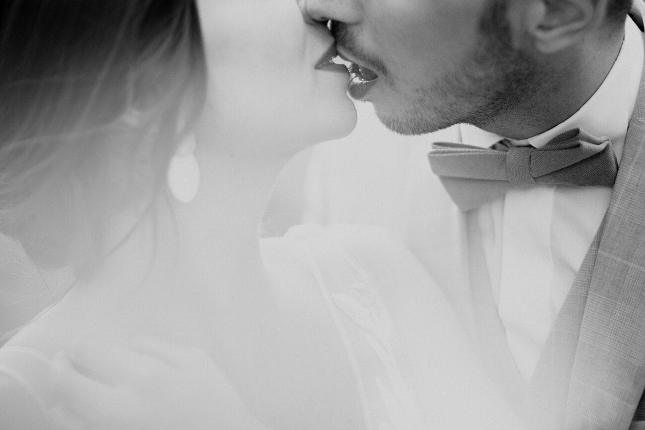 @TheScreamingChair Photographe Mariage Lyon Paris Bangkok. Deux photographes pour deux visions